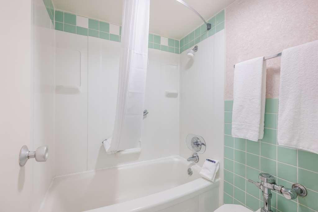 Americas Best Value Inn St. Joseph At I-29 Экстерьер фото