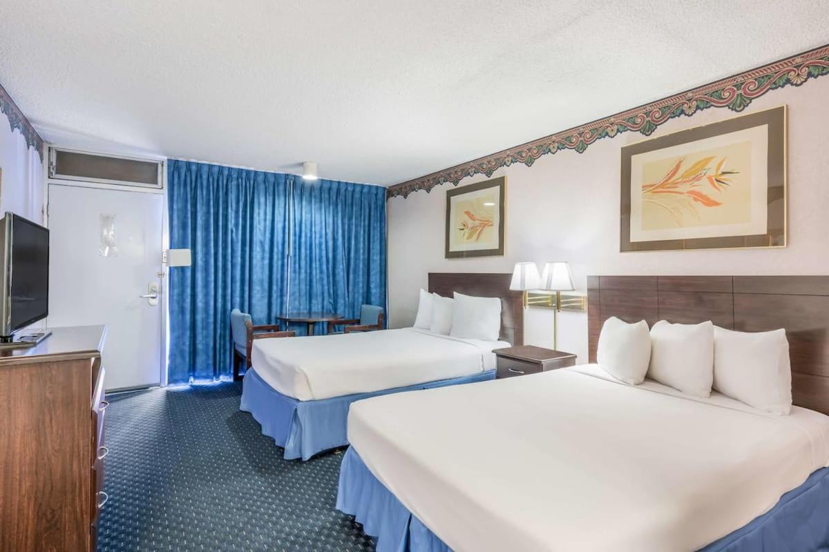 Americas Best Value Inn St. Joseph At I-29 Экстерьер фото